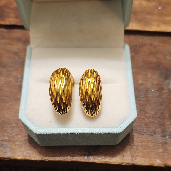 Jewelry - Gold and Black Earrings